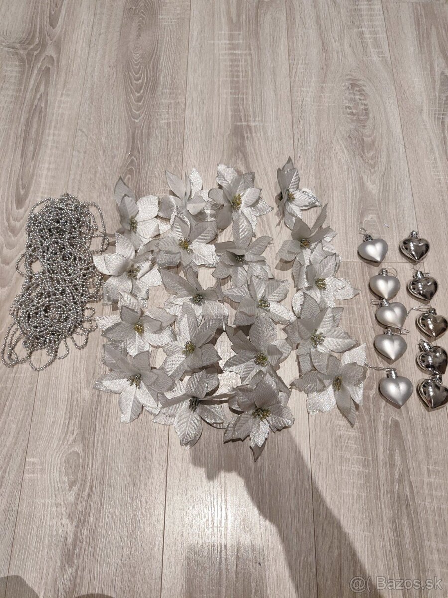 vianočné ozdoby, mašle, gule, strieborné reťaze, starshower - 3