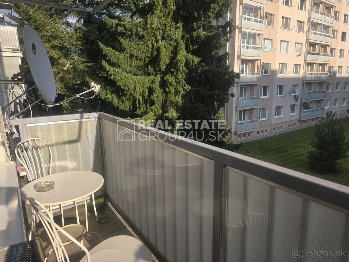 PREDAJ: ZREKONŠTRUOVANÝ 4 IZBOVÝ BYT S VÝMEROU 79 M2 - ul. M - 3