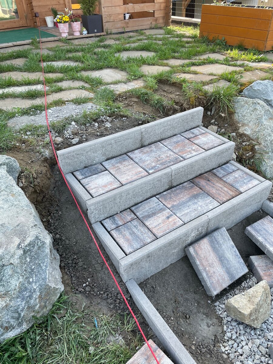 Pokladka zamkovej dlažby - 3