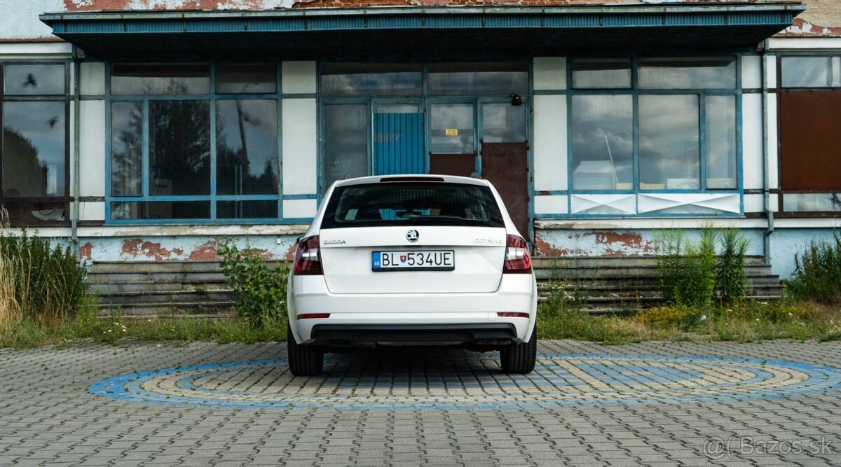 Škoda Octavia Combi 1.6 TDI Style DSG - 3