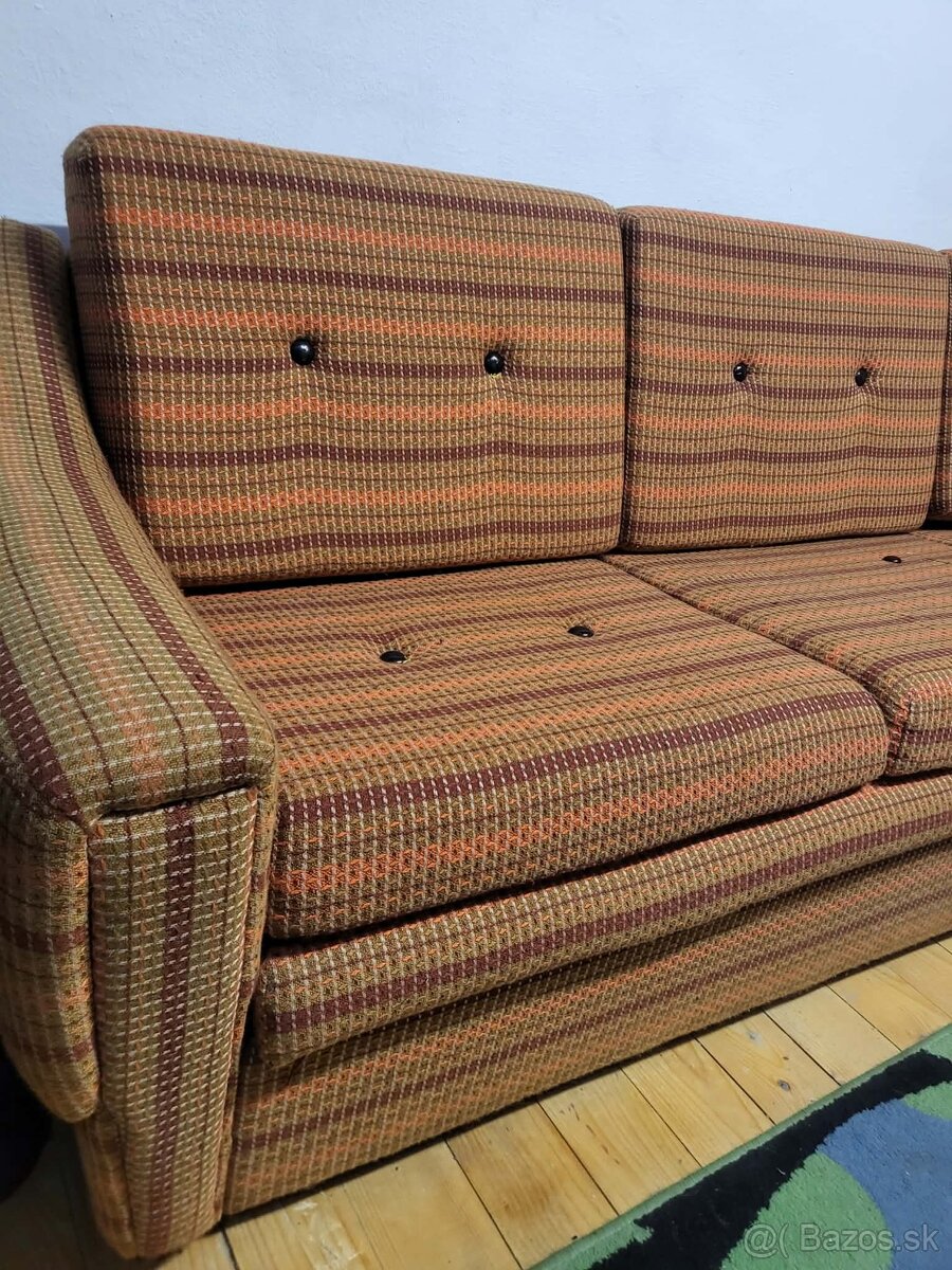 Retro roztahovaci gauč - 3