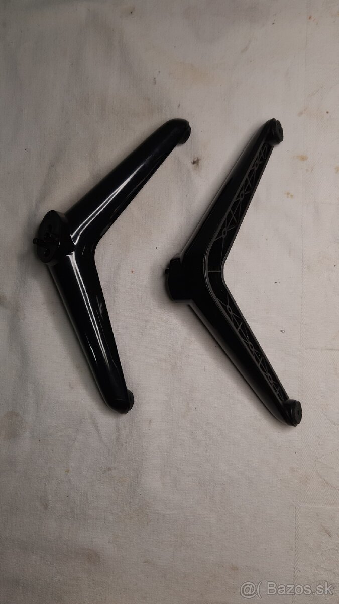 Podstavec, nožička na LCD TV - 3