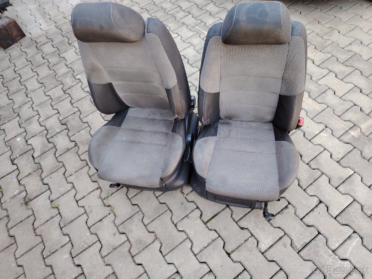 Fabia 2 Romster sedacky - 3