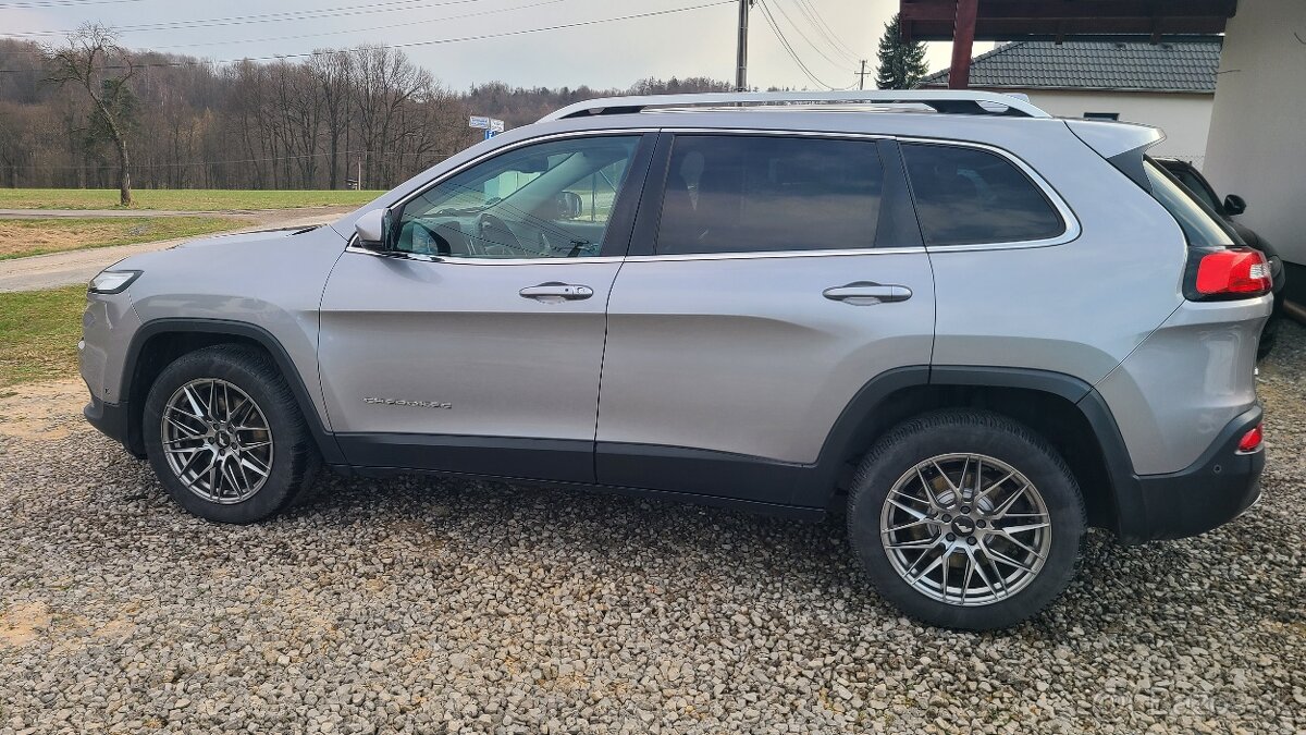 Jeep Cherokee 3.2 Limited LPG - 3