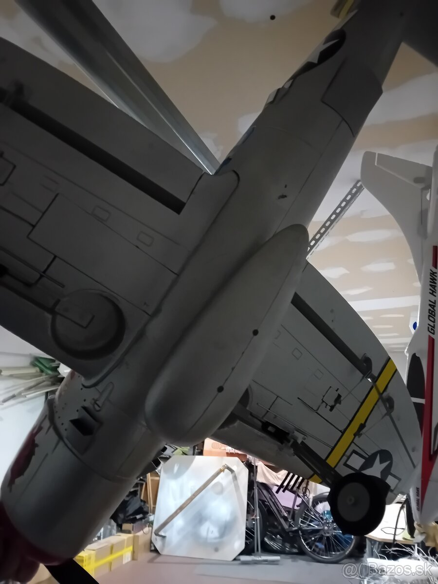 P-47 - 3