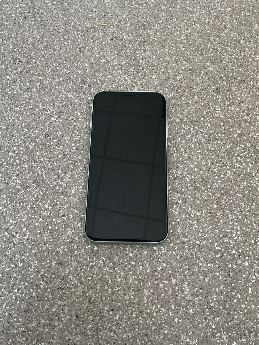 iPhone 11 64 GB - 3