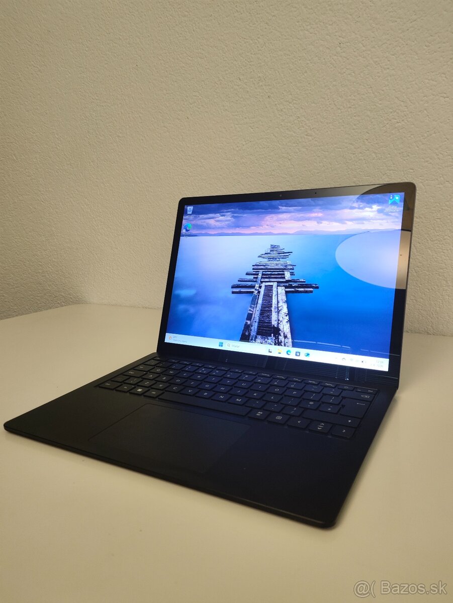 Microsoft Surface Laptop 5 | Core i7-1265U • 32 GB RAM • 512 - 3