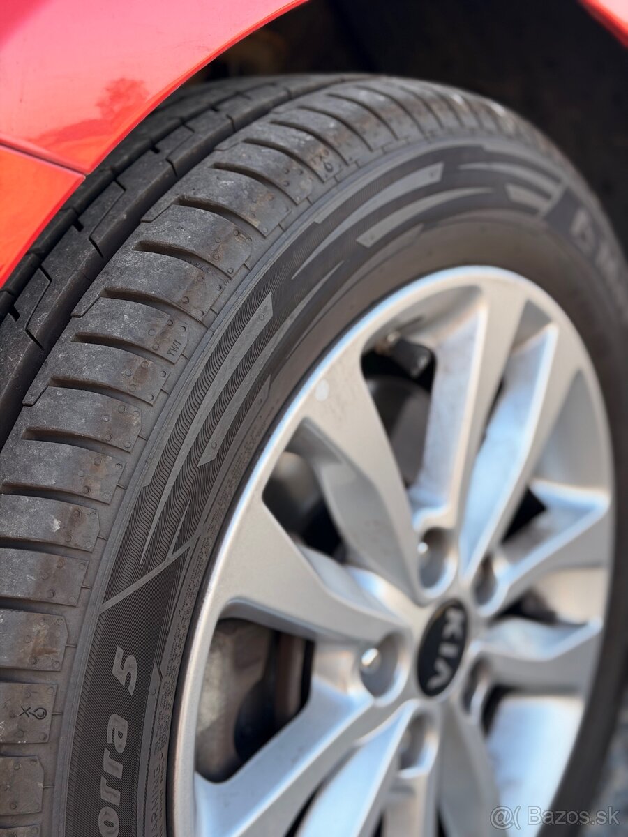 Kia Ceed - 3