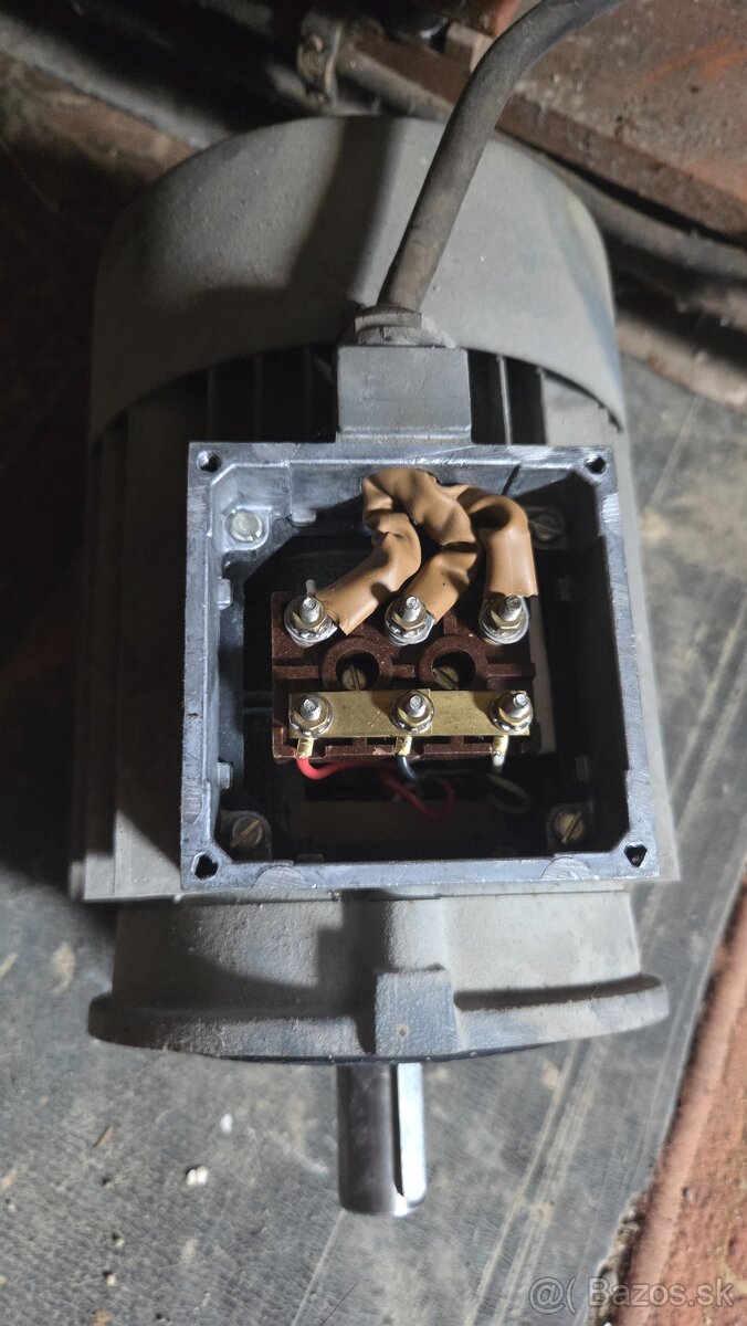 Elektromotor 1.5kW 2870 ot. - 3