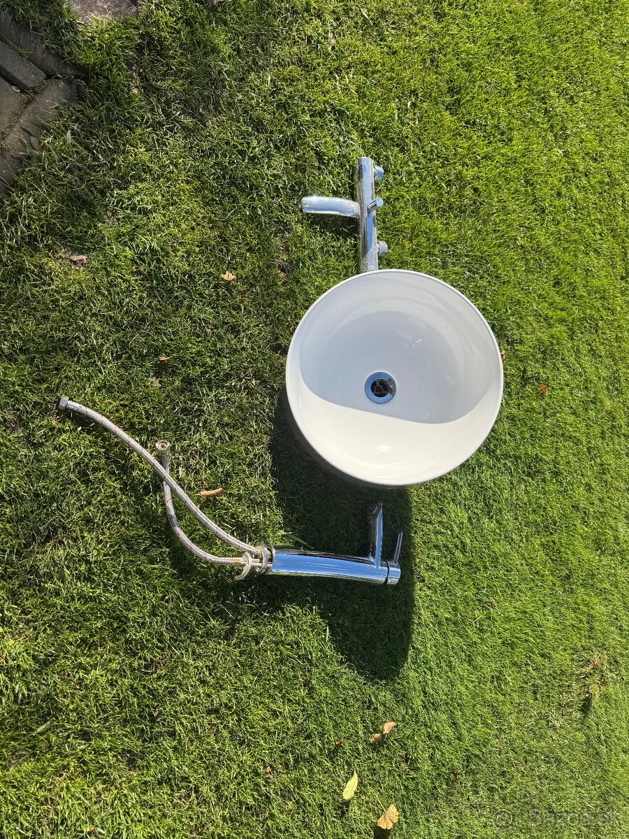 Predam naozaj lacno umývadlo a dve vodovpdné batérie - 3