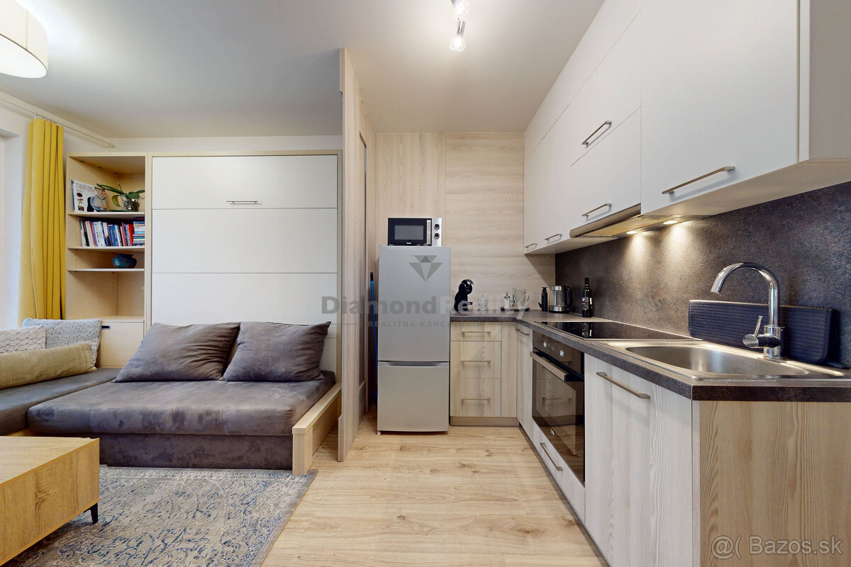 GARSÓNKA NA PRENÁJOM V EXKLUZÍVNEJ LOKALITE - KOŠICE STARÉ M - 3