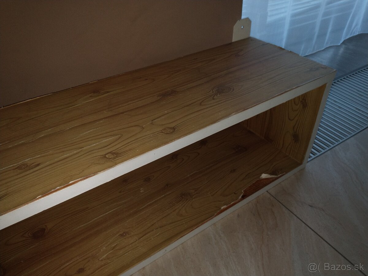 Drevená polička - 3