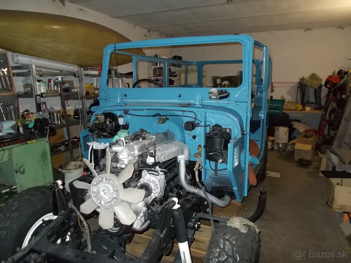 Toyota Land Cruiser HJ47 - 3