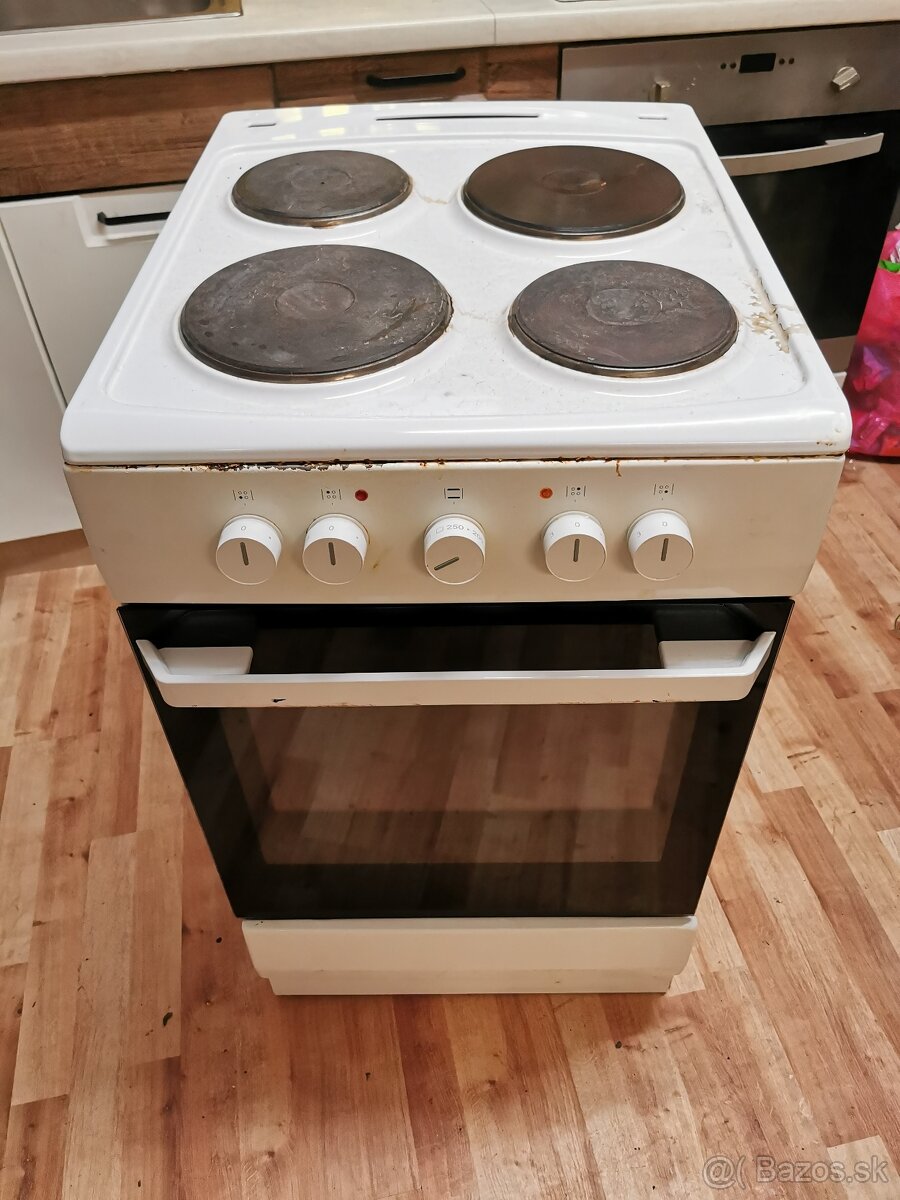 Predam elektricky sporak - 3