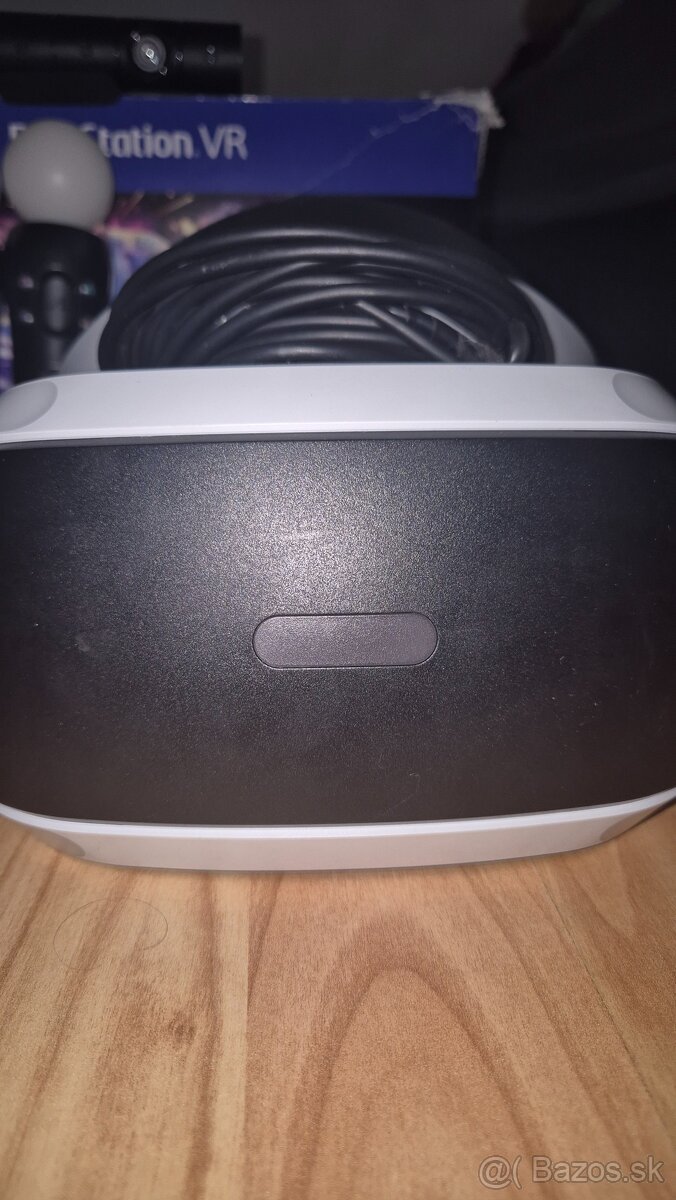 Ps4 VR + hra Creed - 3