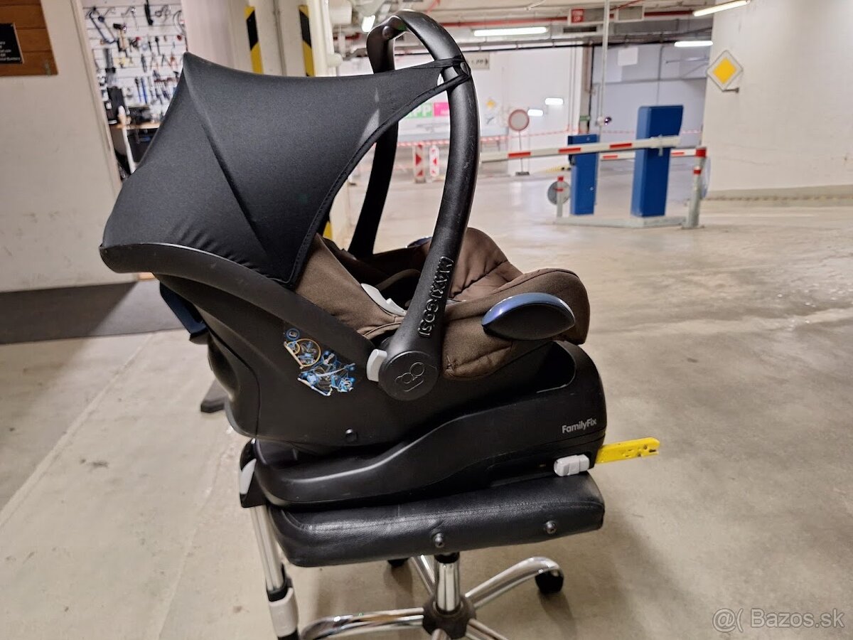 Maxi-Cosi Základňa FamilyFix + Autosedačka 0-16kg - 3