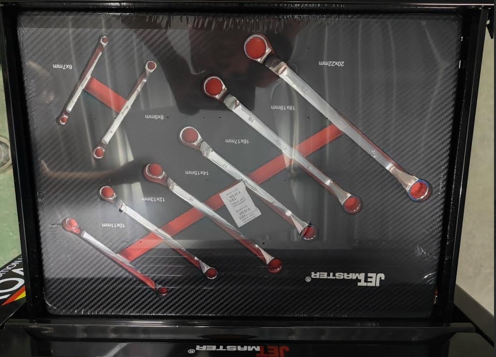 Dielenský vozik s naradim - 3