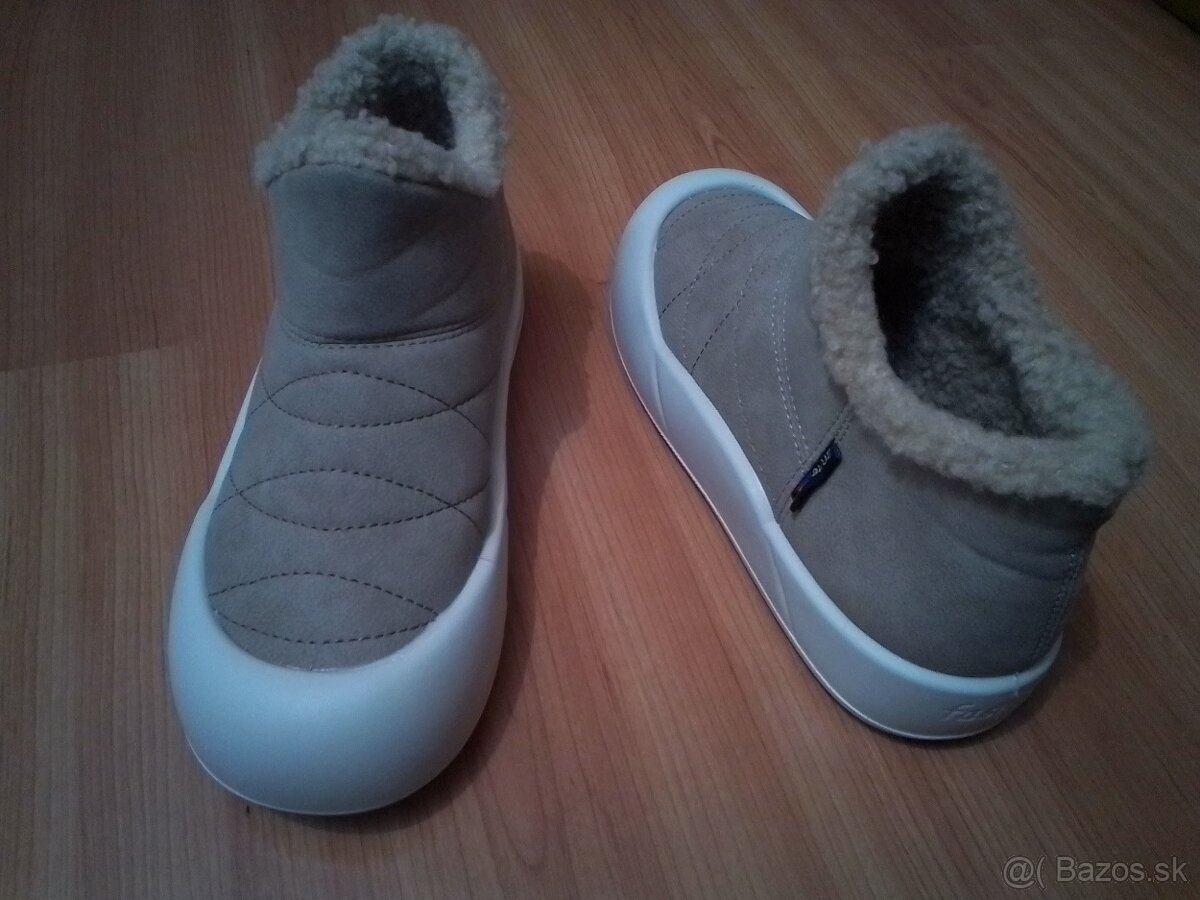 Predám úplne nové zimné čižmičky.. - 3