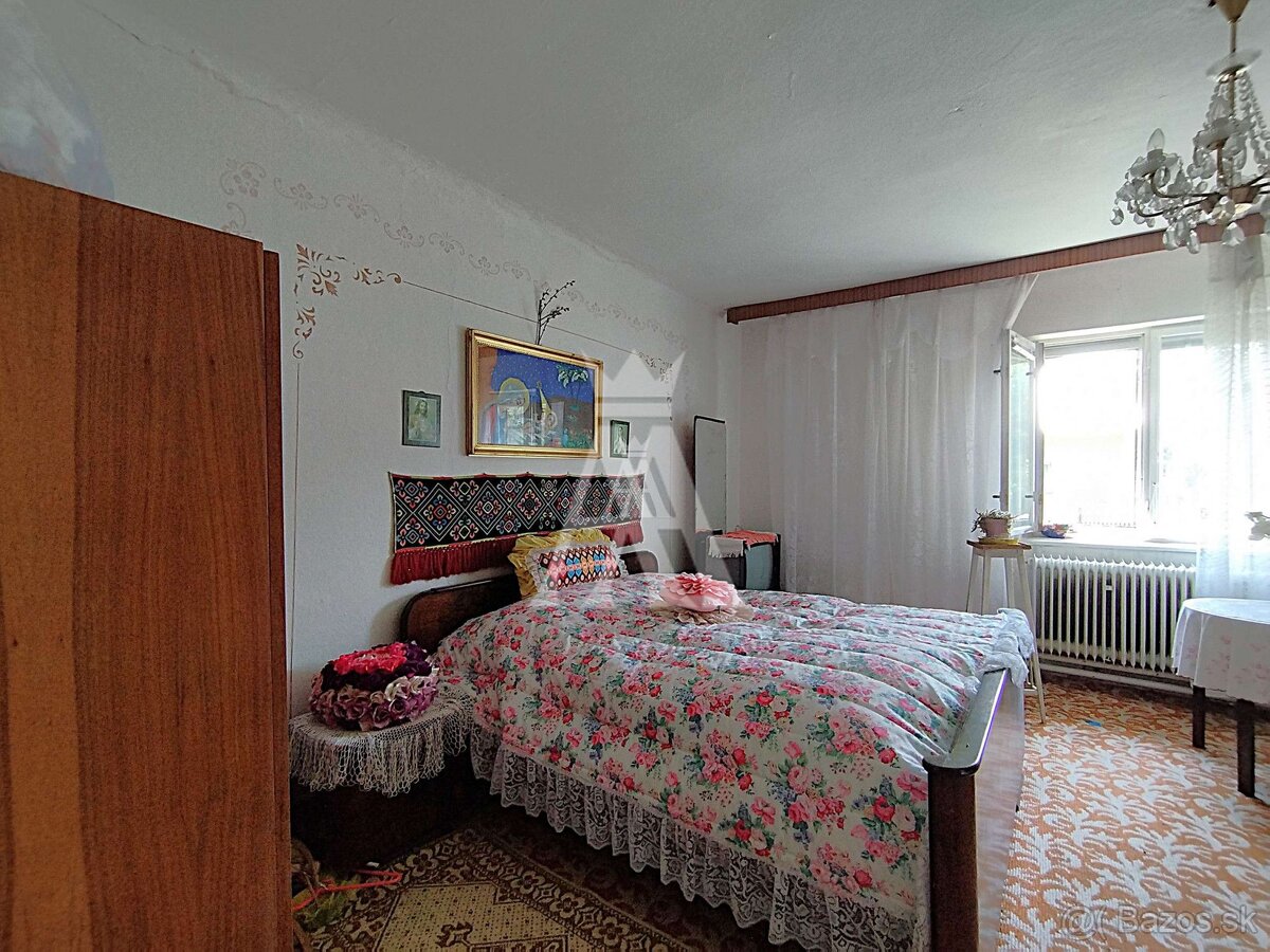 RODINNÝ DOM, CHALUPA, OBEC ČERTIŽNÉ, OKRES MEDZILABORCE - 3