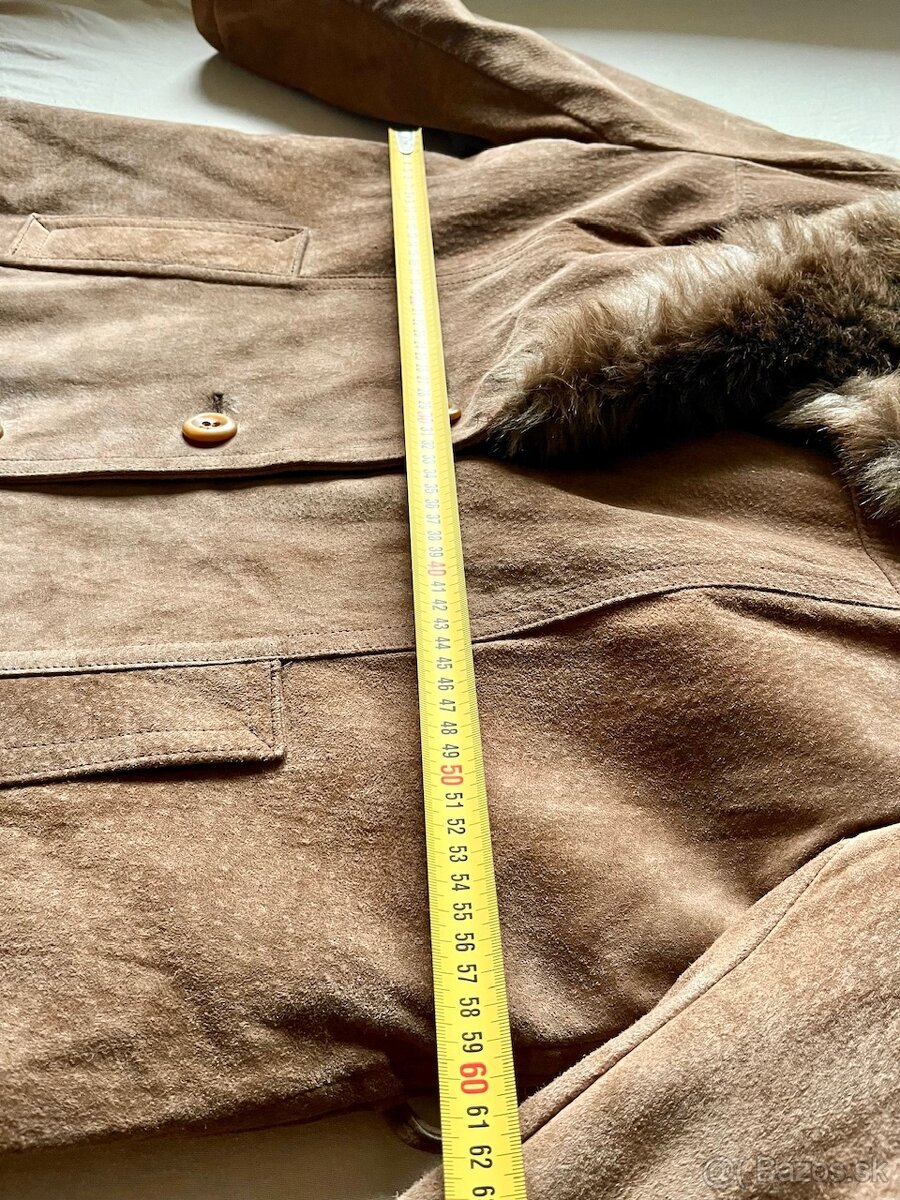 Predam pravy kozuch zn. KARA pre zenu strednej postavy - 3