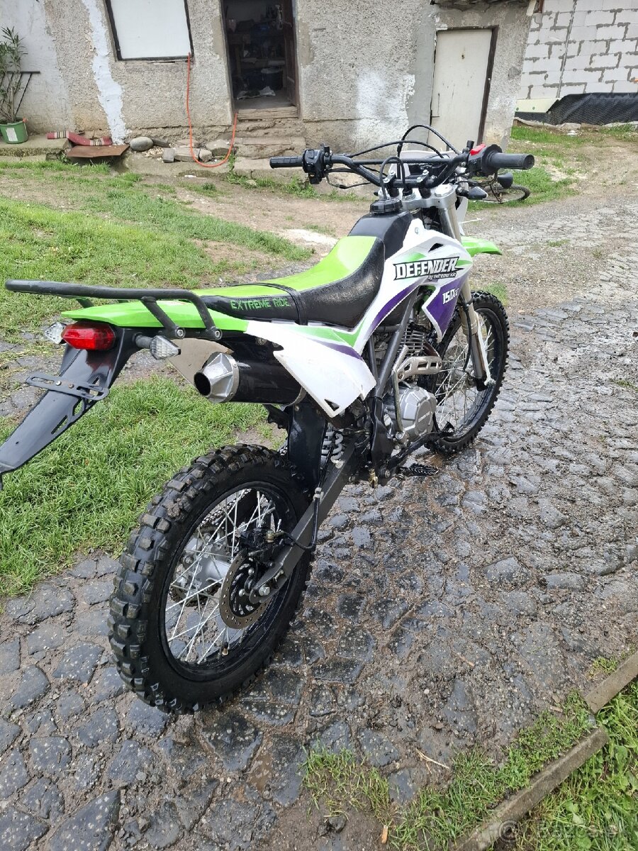 Defender 150cc