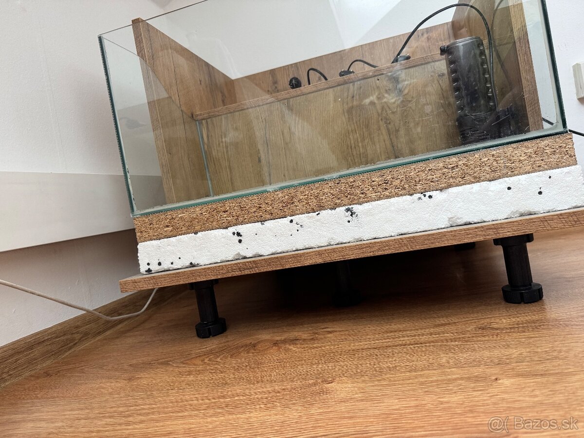 Akvárium so skrinkou - 3