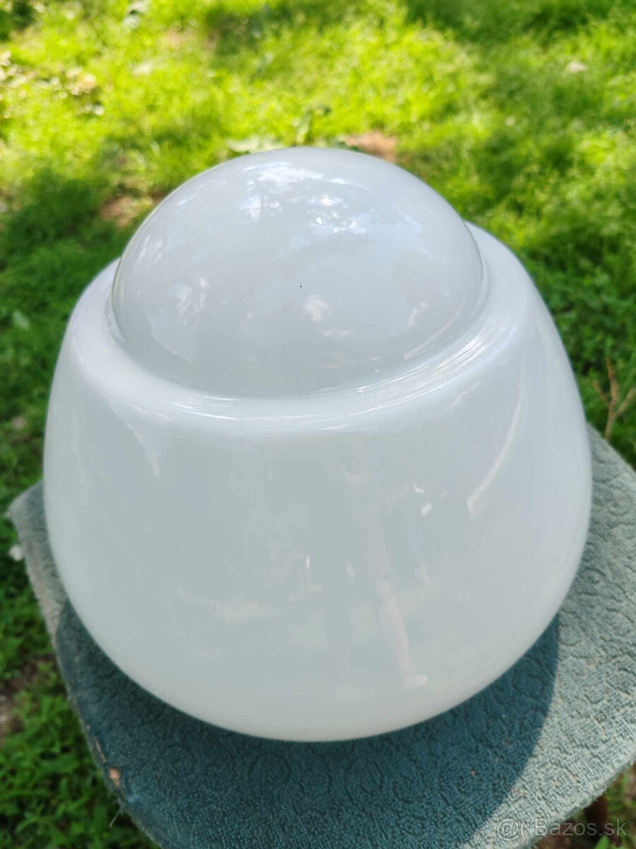 Mliečne tienidlo - 3