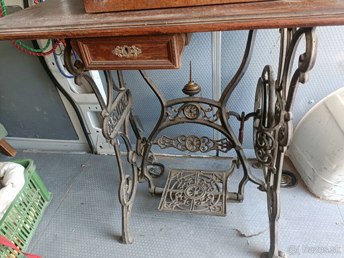 Šijací stroj SINGER - 3