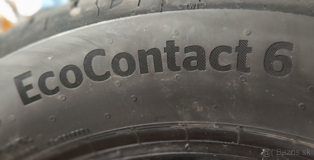 Predám pneumatiky Continental EcoContact 6 215/55R17 V - 3