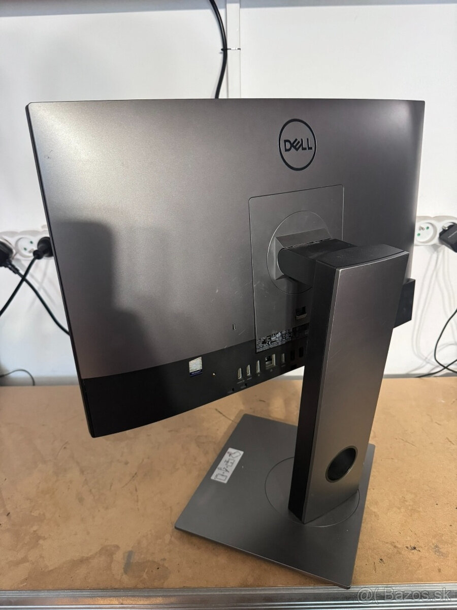 Predám na diely rozobratý AIO DELL 7460. - 3