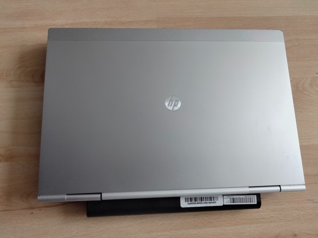 HP elitebook 2560p - 4gb ram - 120gb ssd - 3