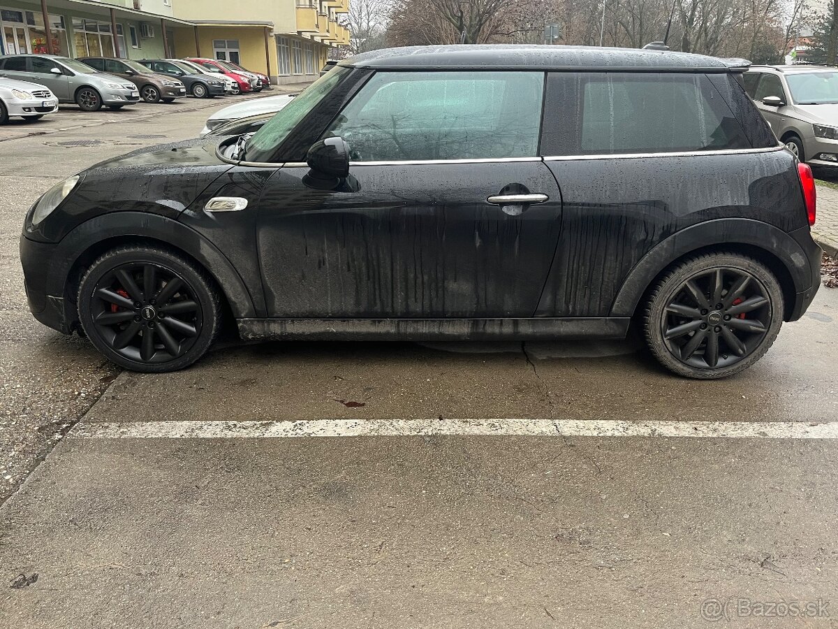 Mini Cooper S JCW - 3
