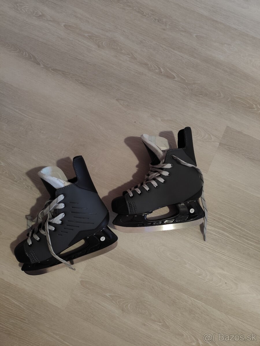 Korčule na ľad - 3