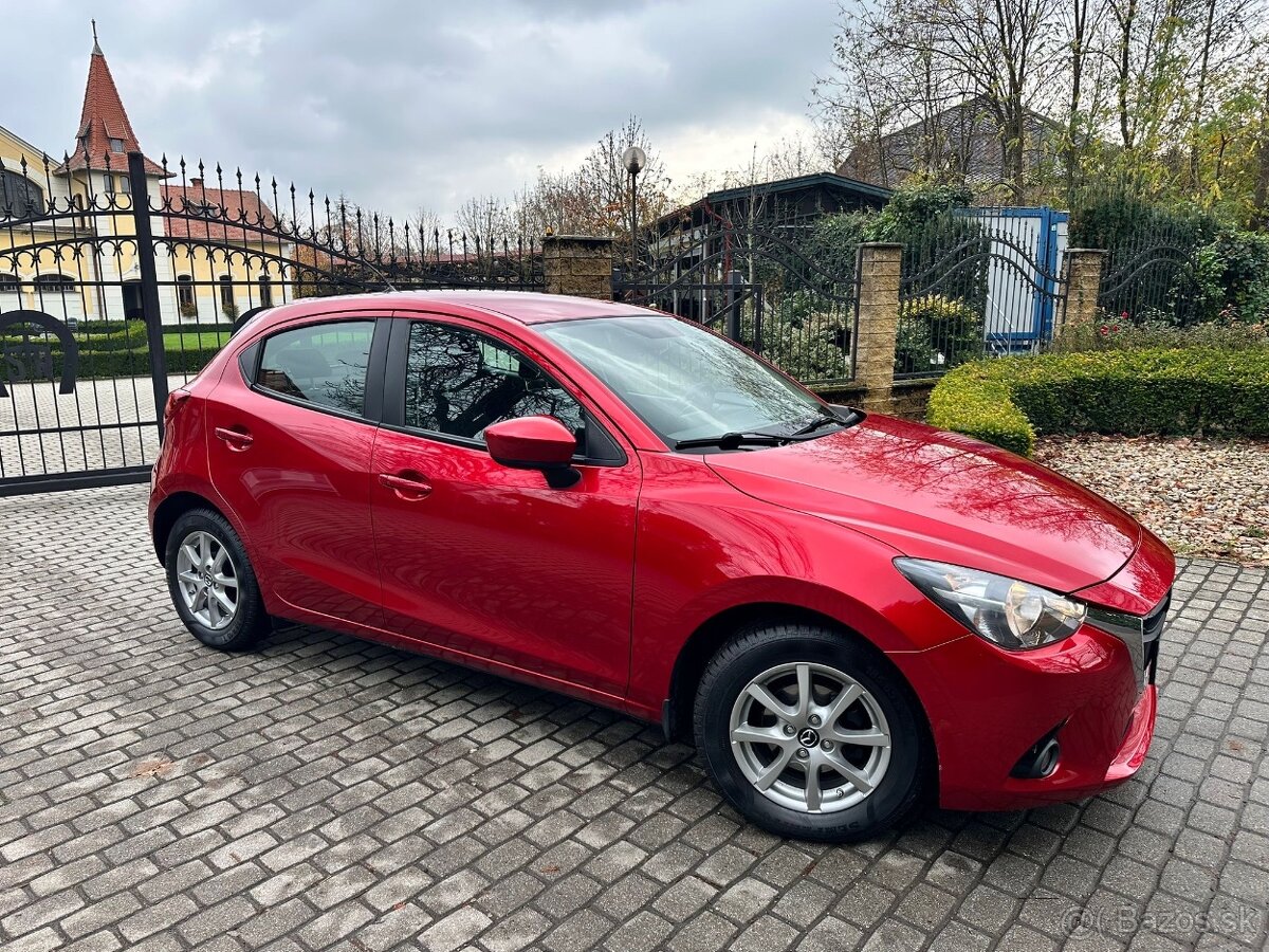 Mazda 2,benzín 1,5 Skyactiv G99 - 3
