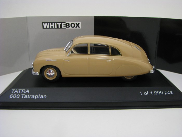 Tatra 600 Tatraplan béžová, 1:43 WHITEBOX WB293 - 3