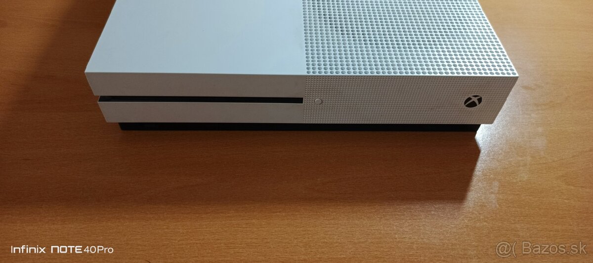 Xbox one S - 3