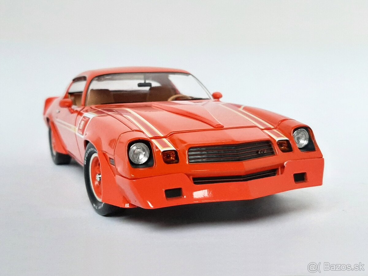 1:18 - Chevrolet Camaro Z/28 (1980) - Greenlight - 1:18 - 3