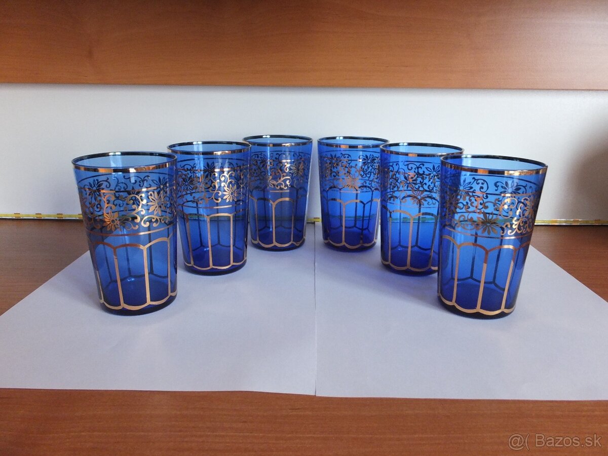 Krásné modré sklenice, bohatě zlacené. obsah 220 ml. - 3