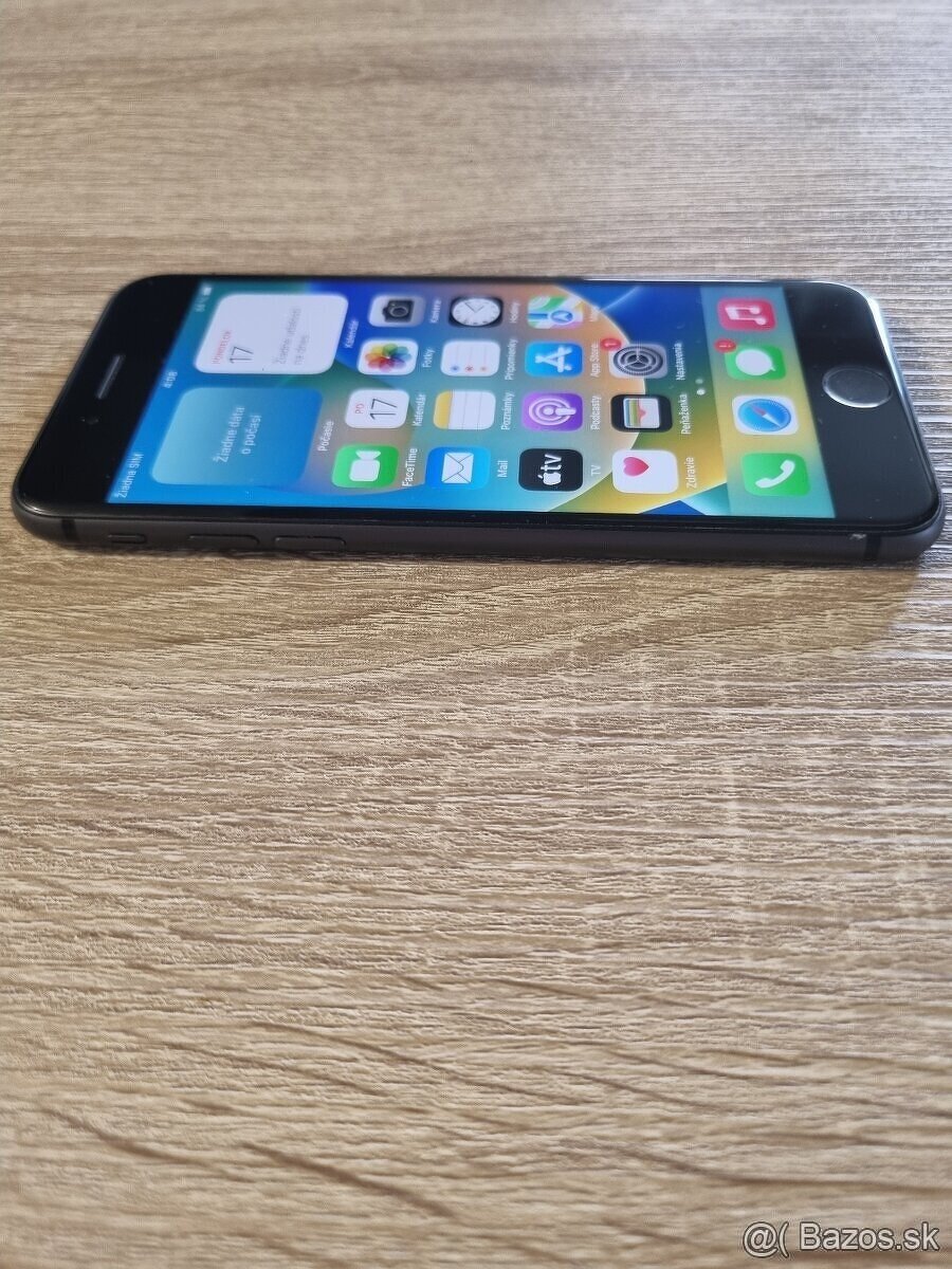 iPhone 8 / 256GB / Nová batéria / Super stav - 3