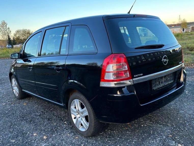 náhradné diely na: Opel Zafira II 1.9 Cdti, 1.7 Cdti, 1.6i, - 3