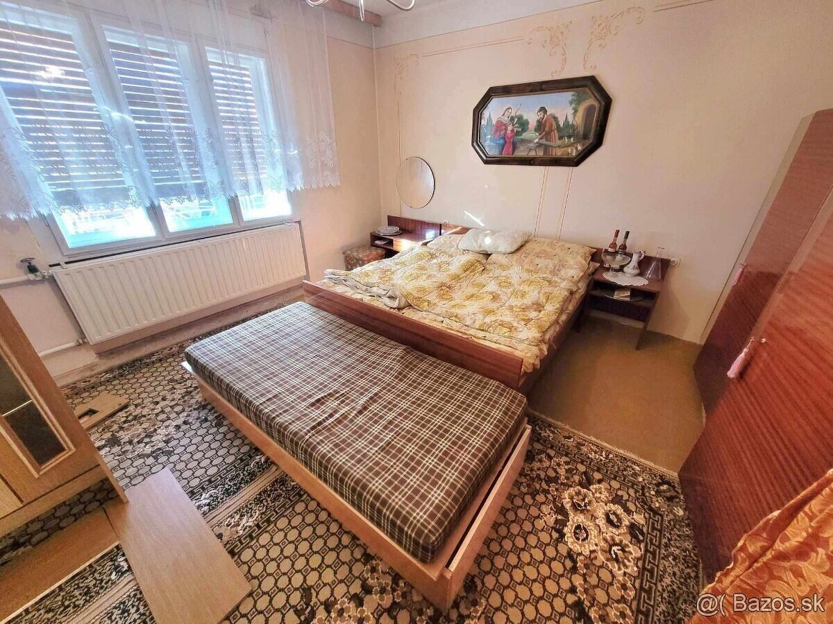 Predáme tehlový rodinný dom s garážou v obci Salka. - 3