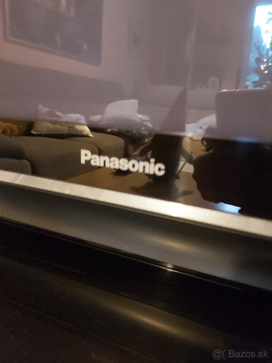 Televízor Samsung Viera 108 uhlopriečka - 3