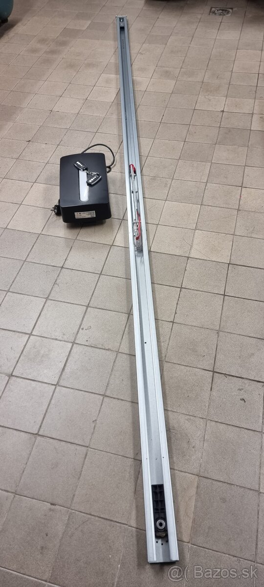 Motor garazovej brany - 3