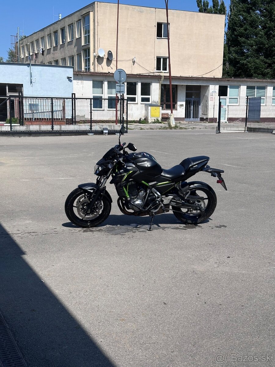 Kawasaki z650 - 3