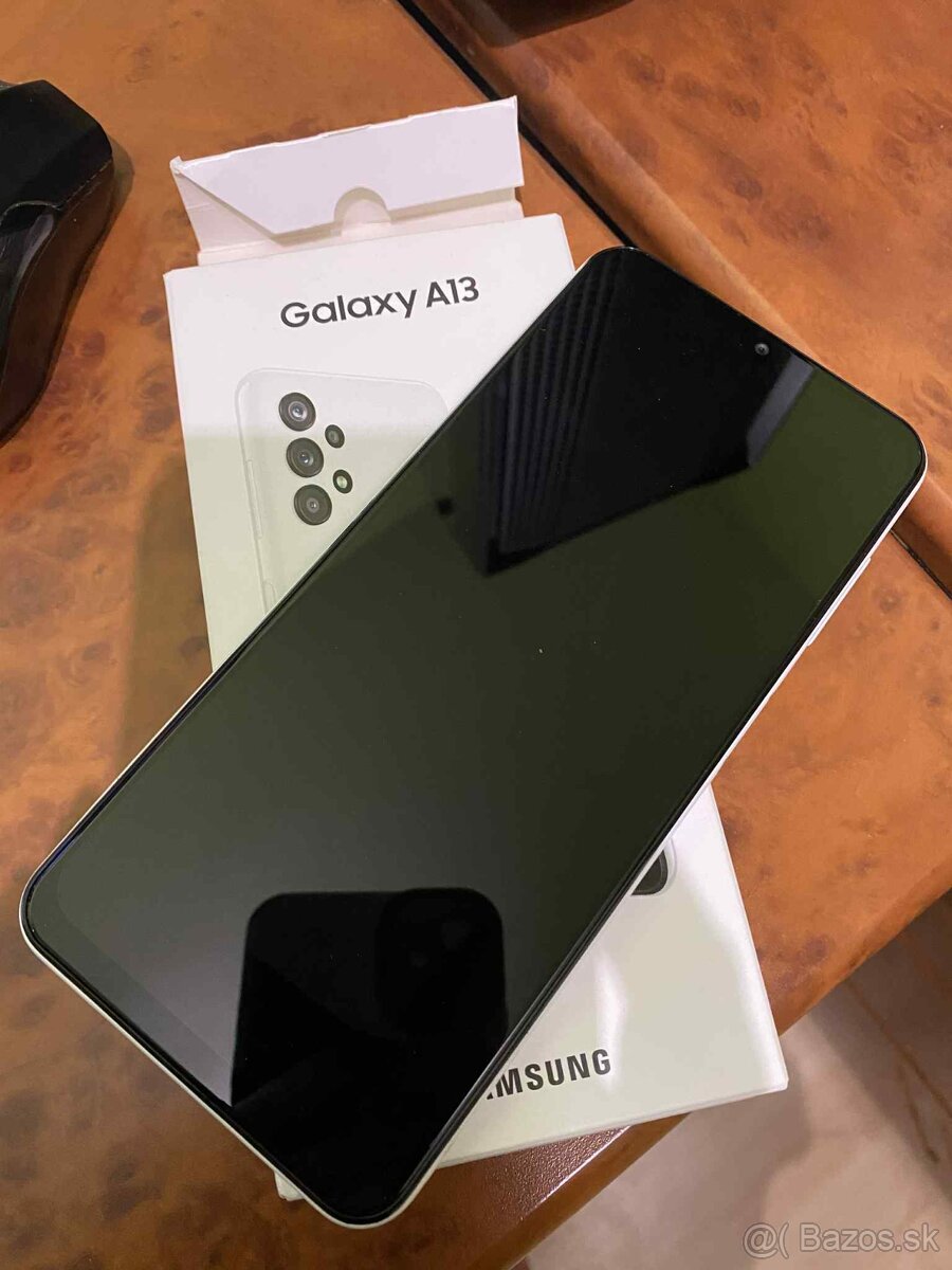 Samsung Galaxy A13 - 32 GB - biela - 3