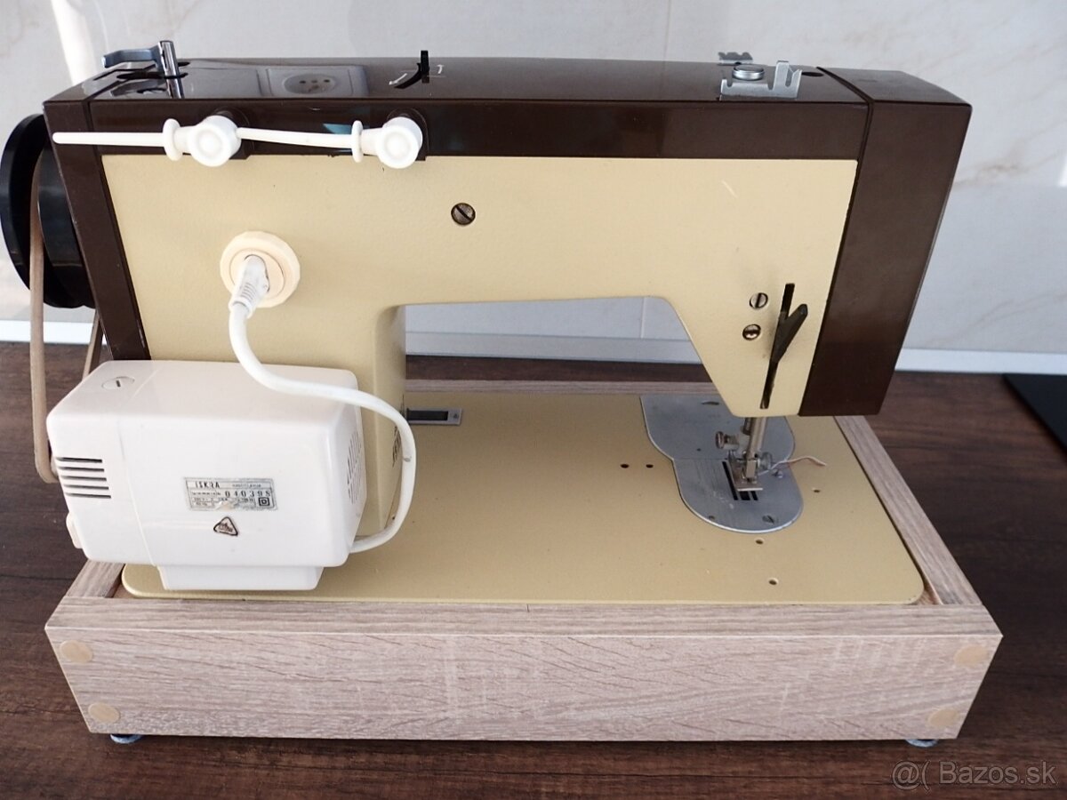 Šijací stroj VERITAS - 3