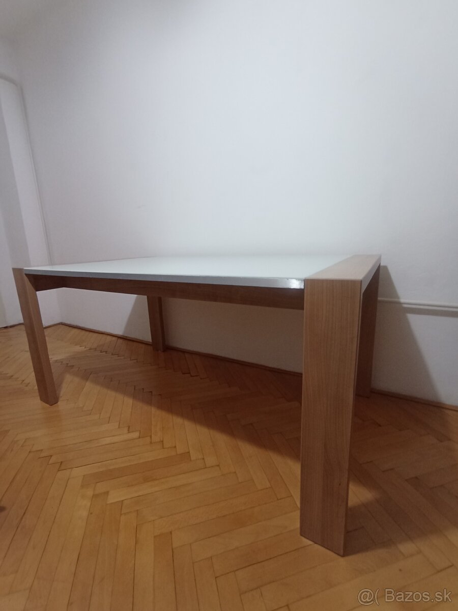 Jedálenský stôl so sklom - 3