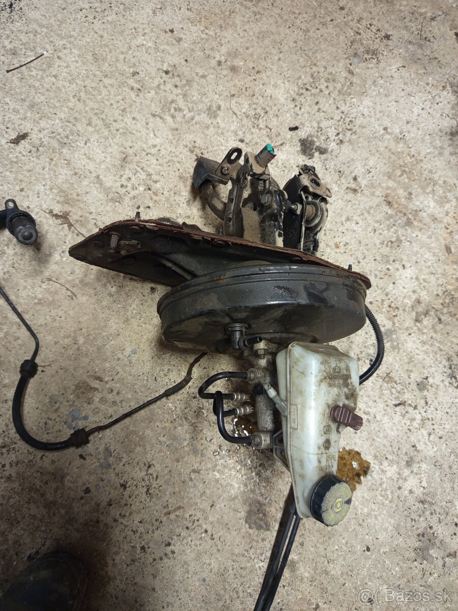 Posilovač brzd Peugeot Expert , Citroen - 3