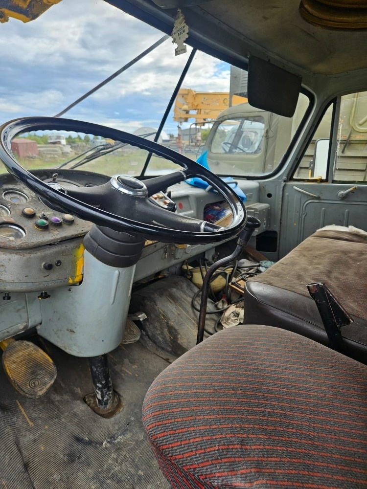 AD20 autojeřáb 6X6 Tatra 148 - 3