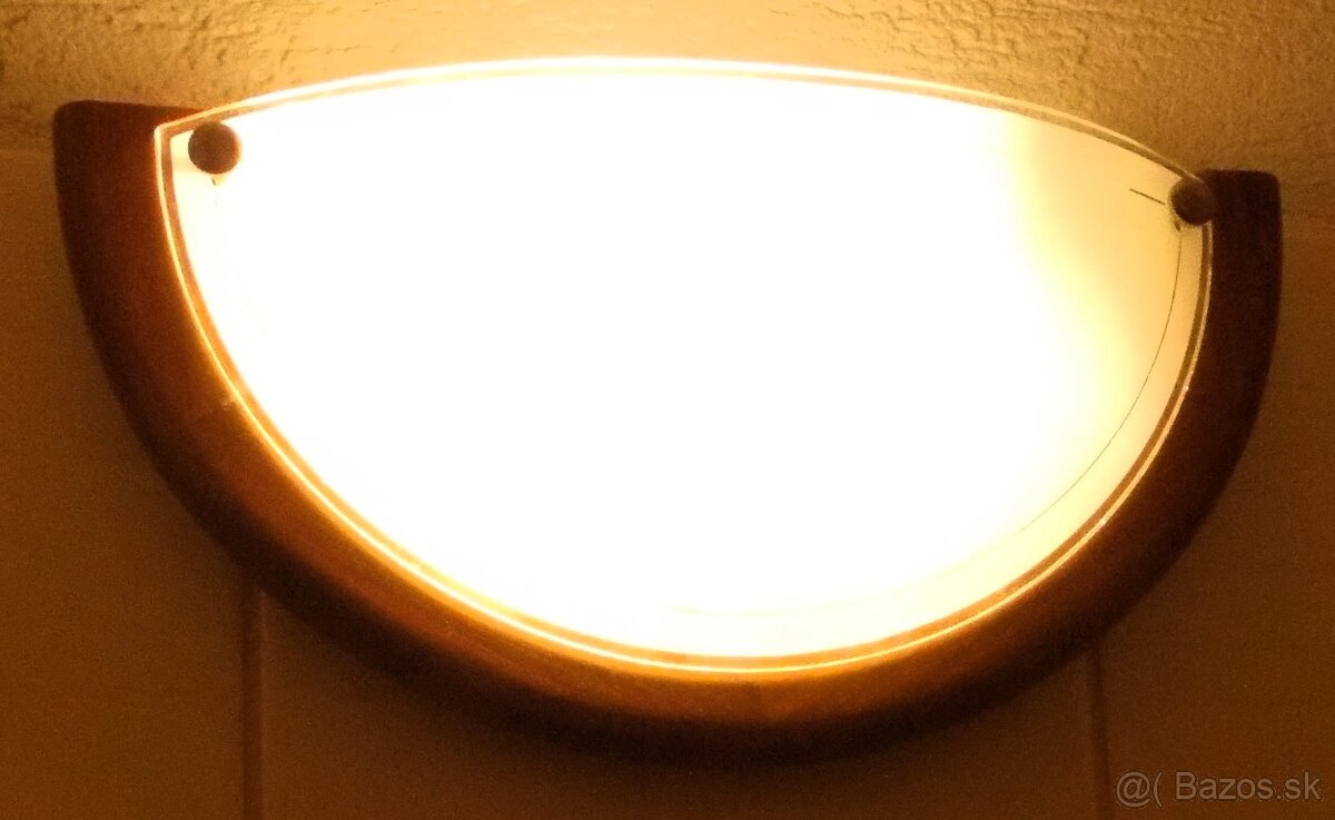 Predám lampu s dreveným dekorom - 3